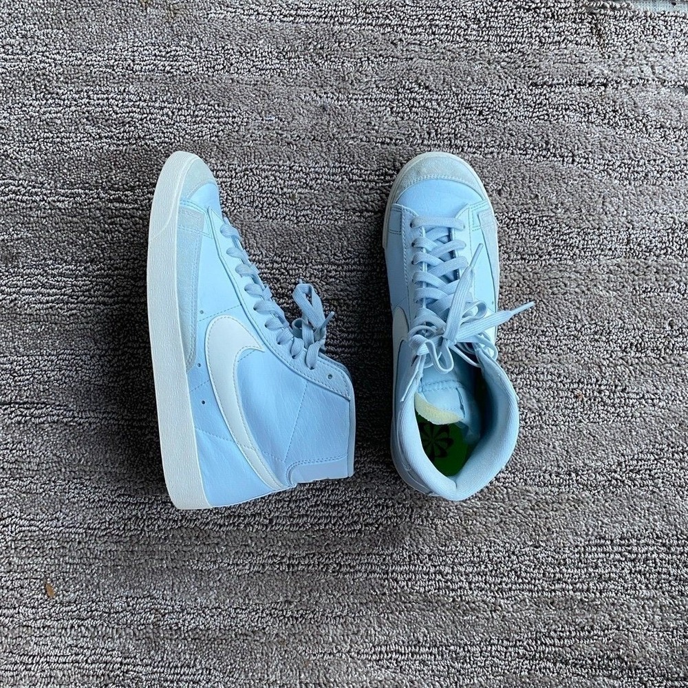 Light Baby Blue Women's NIKE Blazers